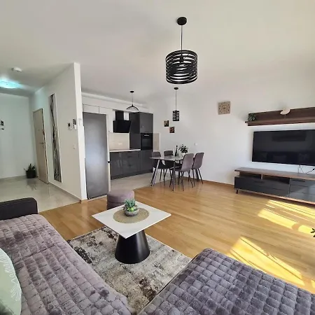New Markan Apartment *