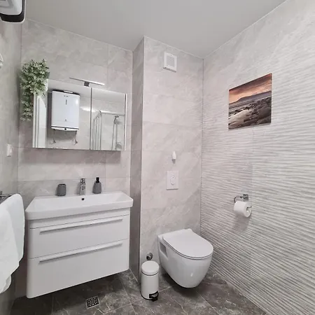 Apartment New Markan